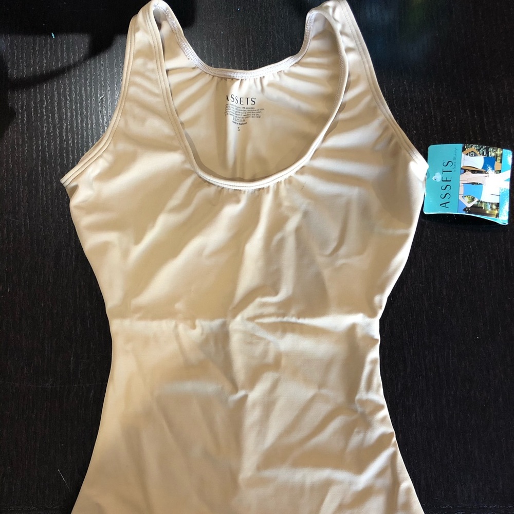 NWT Spanx Shaping Tank beige/tan